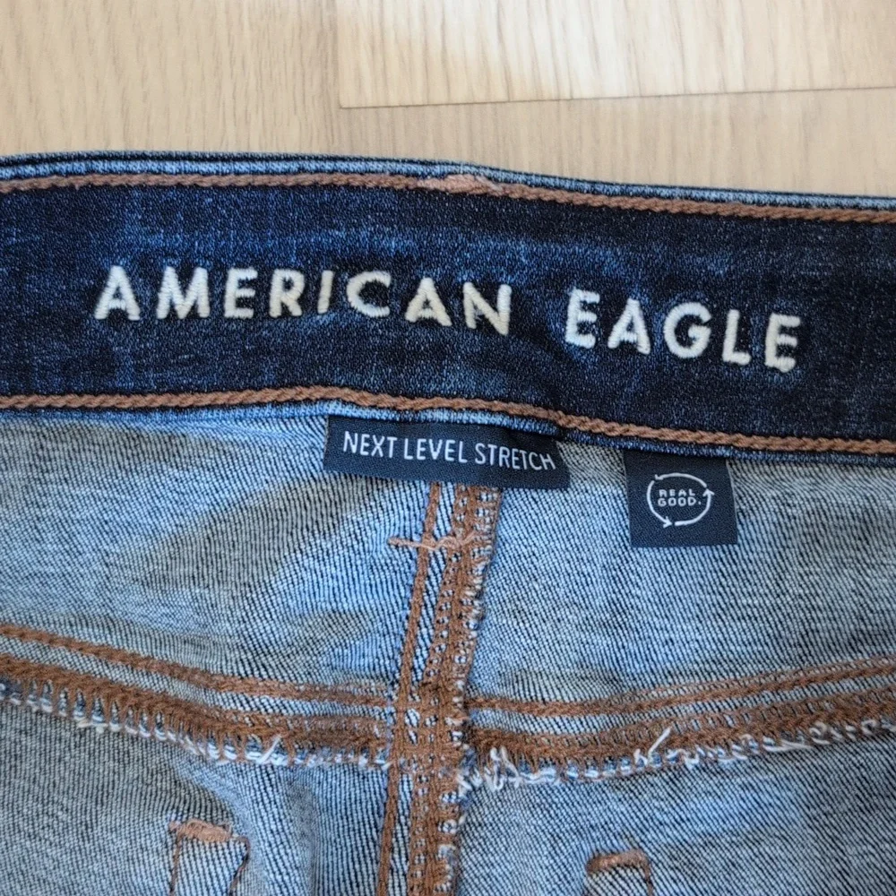 Women's American Eagle Outfitters Dark Blue Skinny Kick Jeans - Long - Picture 2 of 4